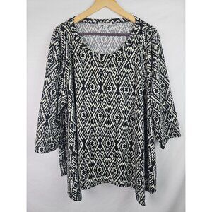 Green Envelope Top Womens Size 3X Black & Beige 3/4 Sleeve Shirt Shark Bit Hem